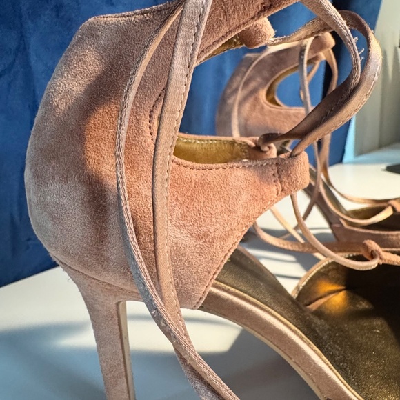 REISS Suede Lace-Up Pointed Toe Pumps Blush Pink Size 37 - Picture 2 of 2